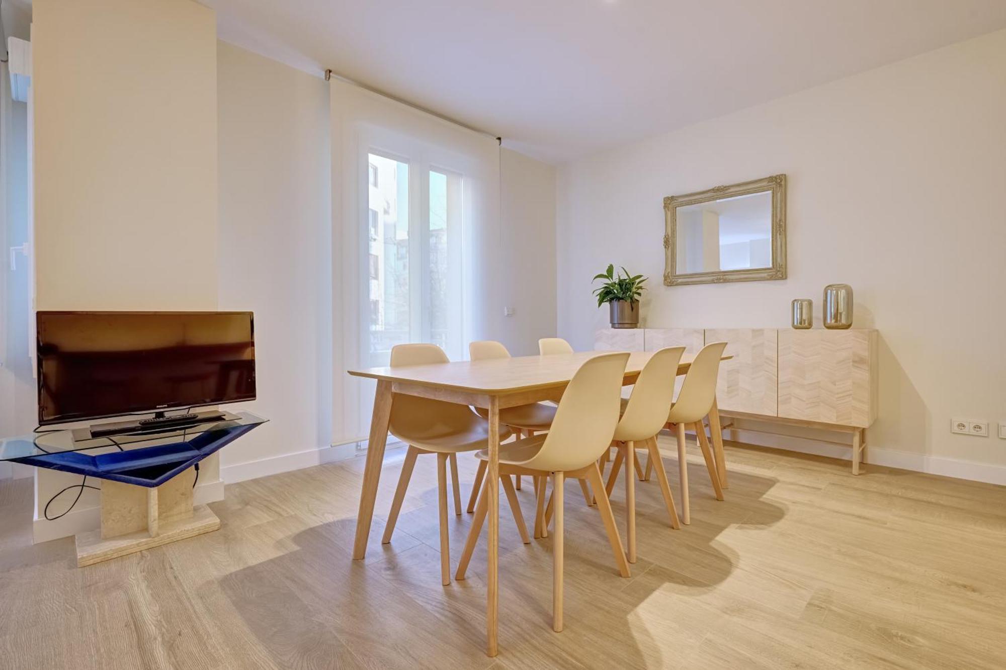 Apartamento El Conde By Clabao Pamplona Exterior photo